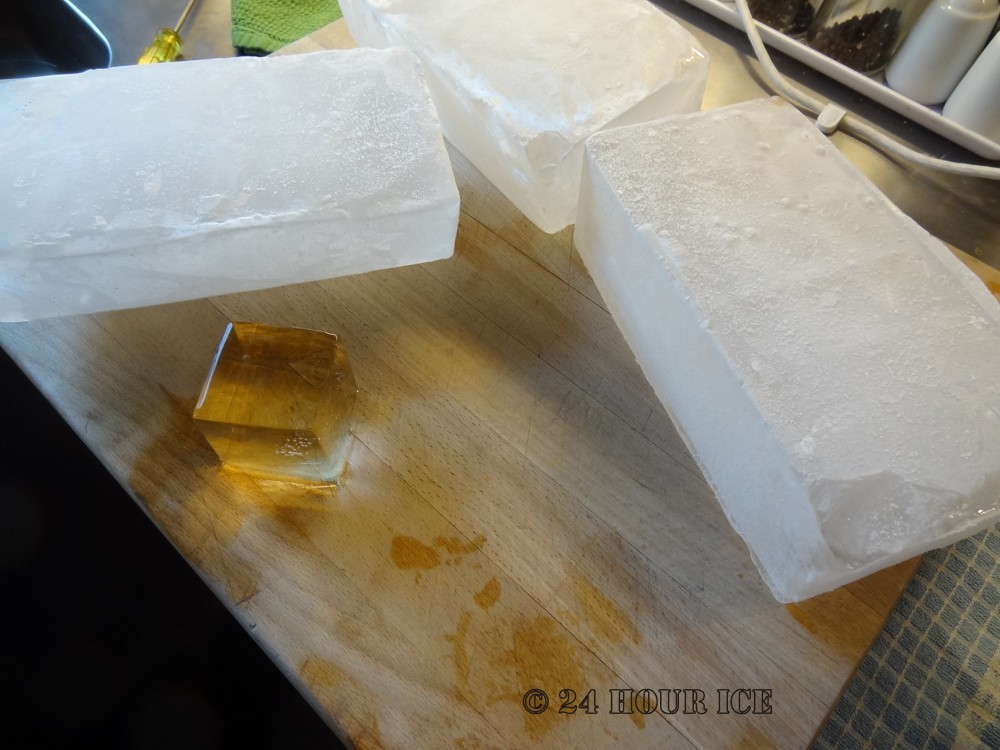 Assorted ice bricks straight from the freezer. Leave 10 minutes until frosting melts before handling to avoid thermal shock fractures.